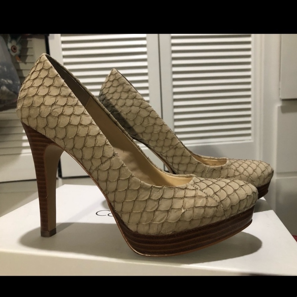 Calvin Klein Fish Scale Pattern Round Toe Heels - image 7